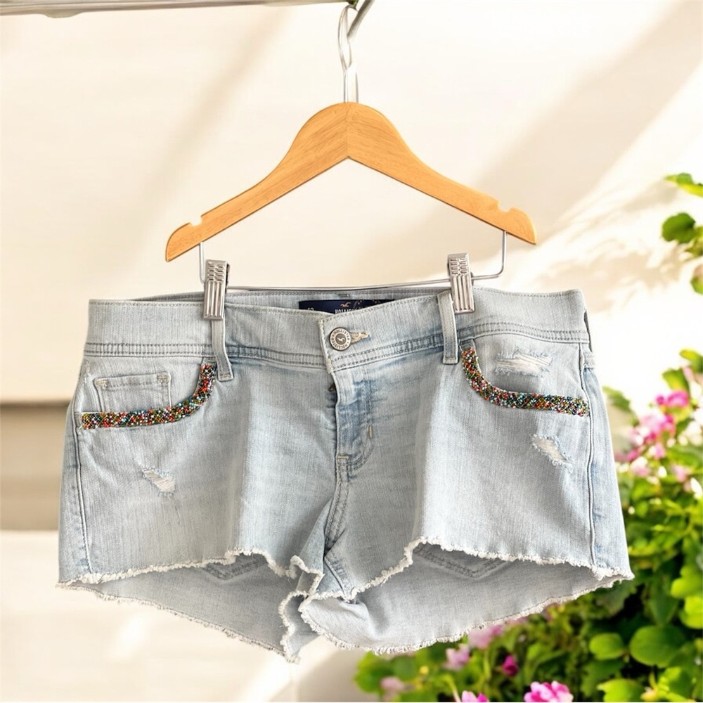 Hollister Y2K Short-Short Low Rise Beaded Denim shorts NWT
